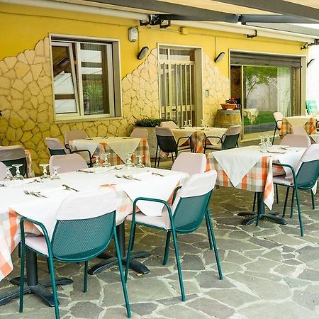 Albergo Olivo Belluno Veronese Kültér fotó