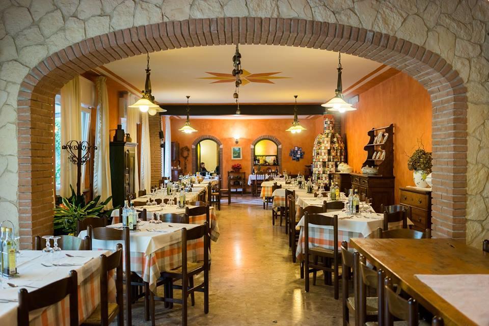 Albergo Olivo Belluno Veronese Kültér fotó